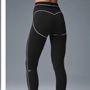 ALO Yoga Black Leggings with White Accents
